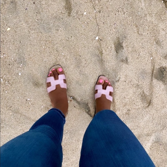 Hermes Oran Sandals - Picture 7 of 14